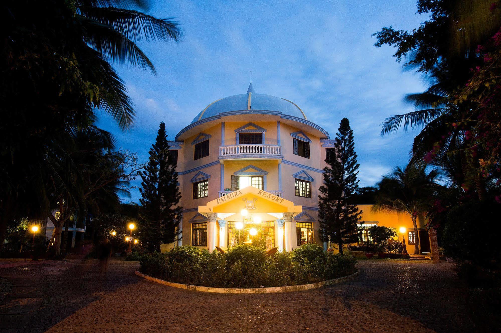 Palmira Beach Resort & Spa Mũi Né Buitenkant foto